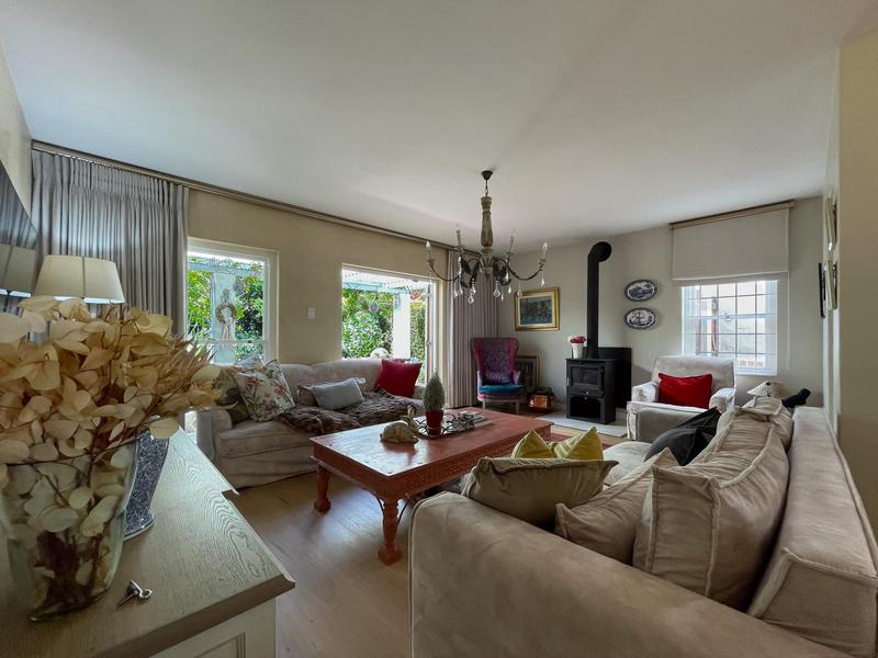 To Let 3 Bedroom Property for Rent in Constantia Western Cape